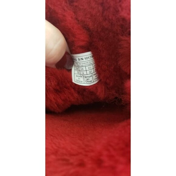 NEW UGG BIG KIDS BAILEY BOW II SAMBA RED SUED BOOT SZ 5 - Picture 5 of 8